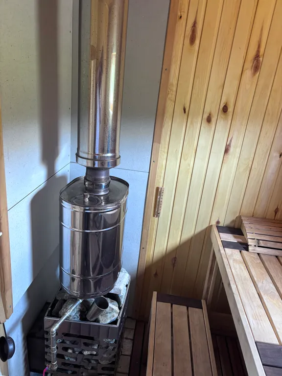 Домик на холме