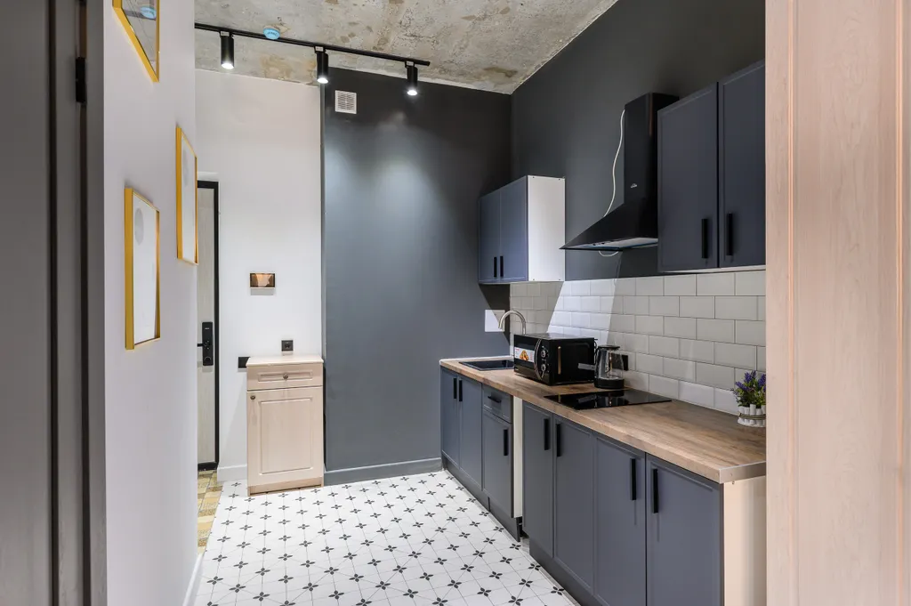 Рядом с Арбатом