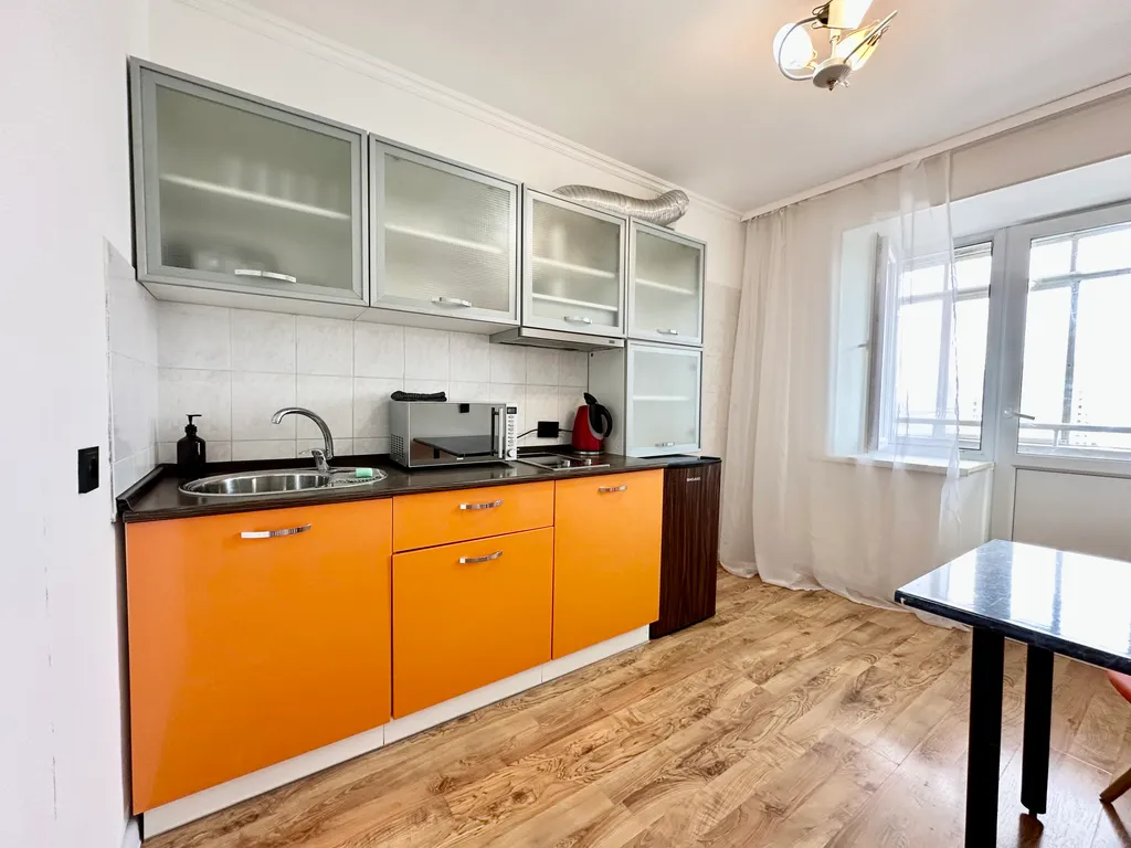 Однокомнатная квартира в тихом уголке самого центра Екатеринбурга