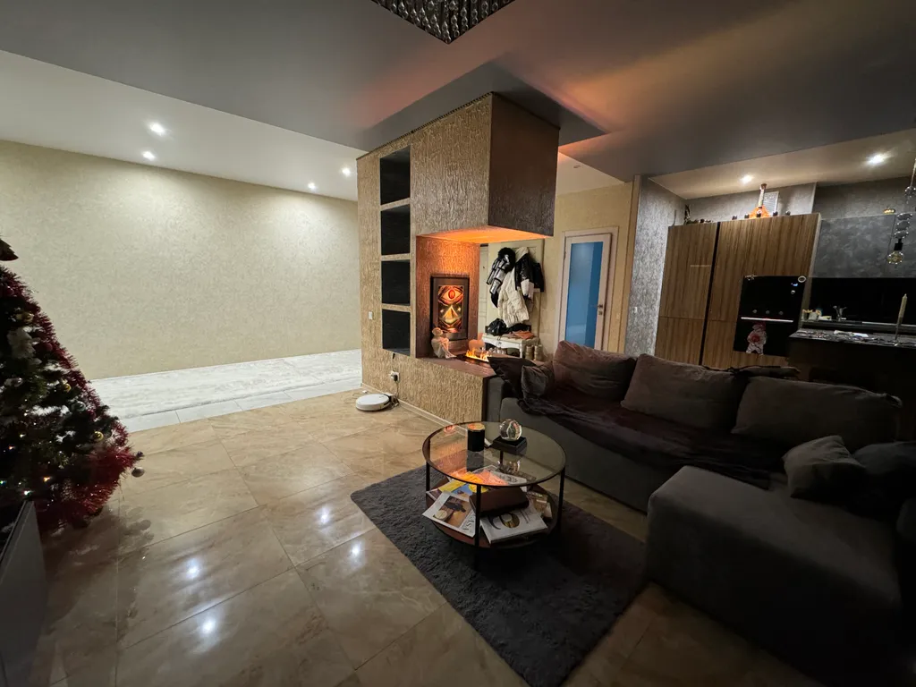 3-комнатная Квартира