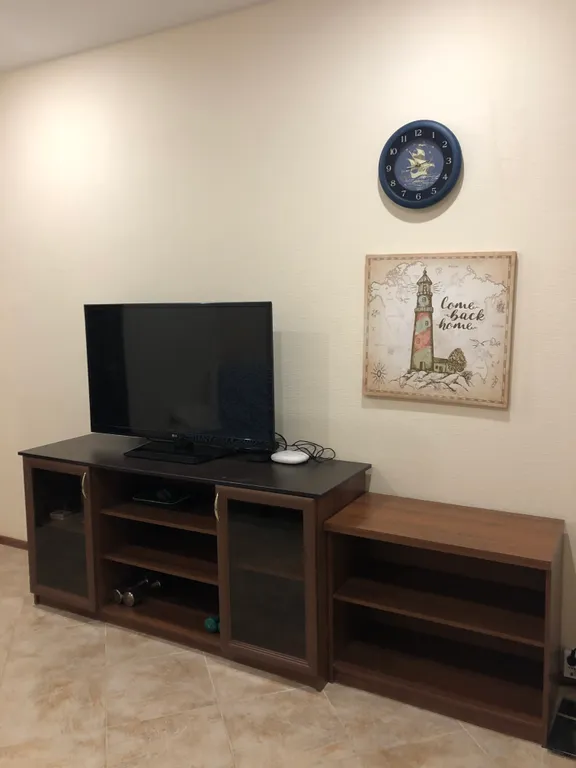 Просторная квартира с видом на море и частным пляжем