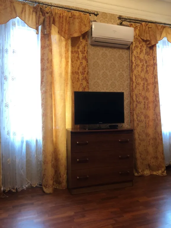 Уютный дом княжны Мери в Цветнике