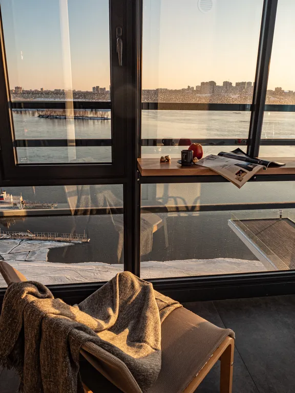 Стильная квартира на Михайловской набережной