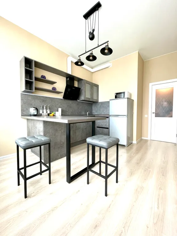 Панорамная квартира на верхнем этаже с видом на город