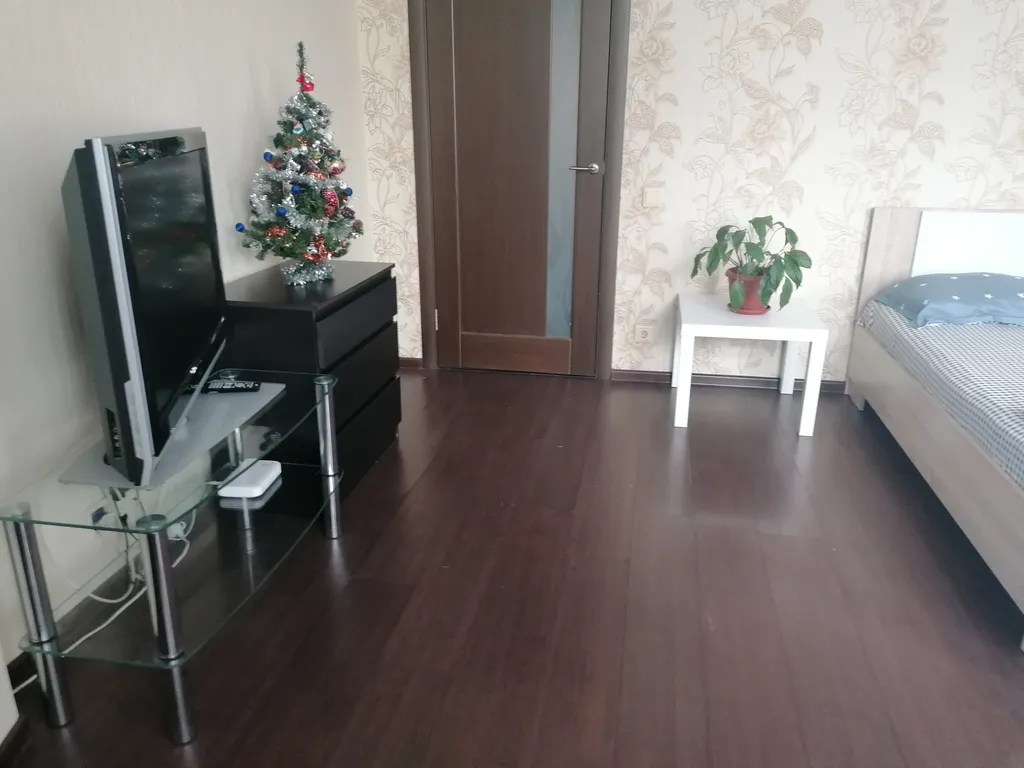 Квартира 1-комнатная квартира с парковкой — Казань