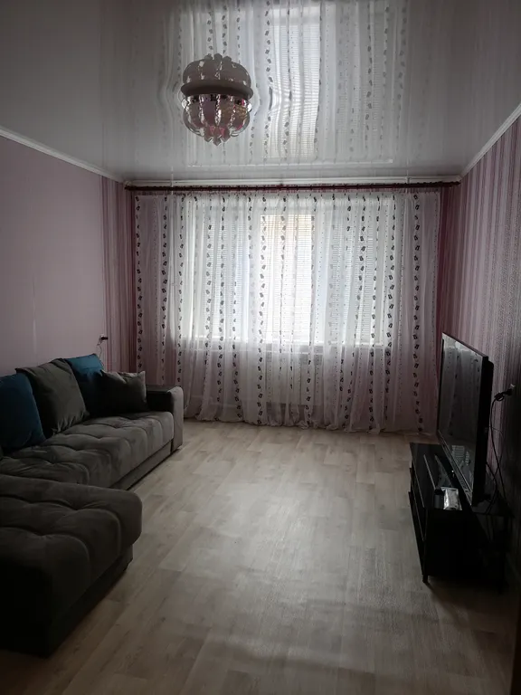 Трёхкомнатная квартира рядом с монастырём