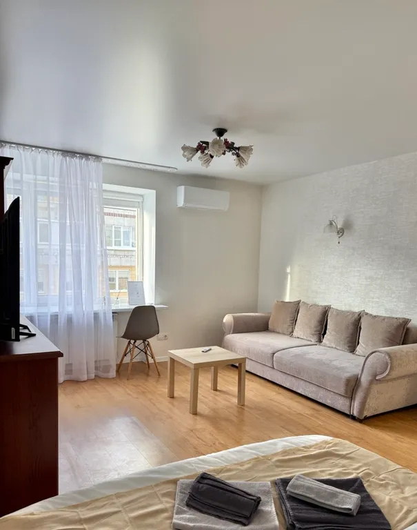 1-комнатная квартира в центре, 300 метров от Советской