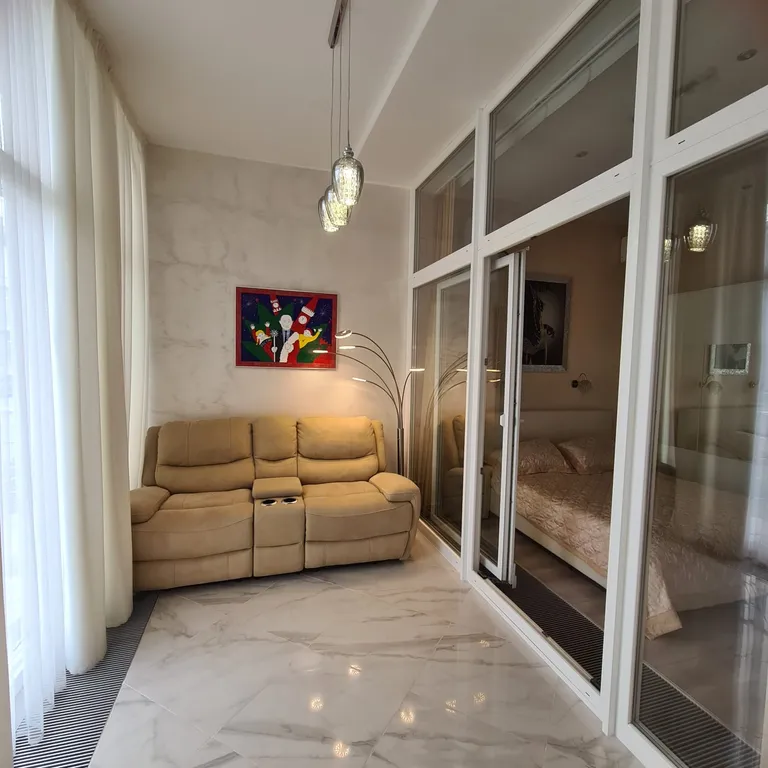 Апартаменты на первой береговой линии