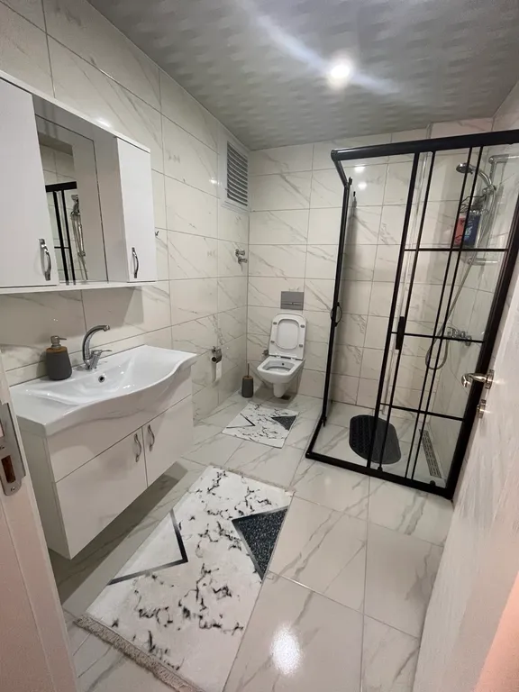 Уютная квартира (4 комнаты) в центре города