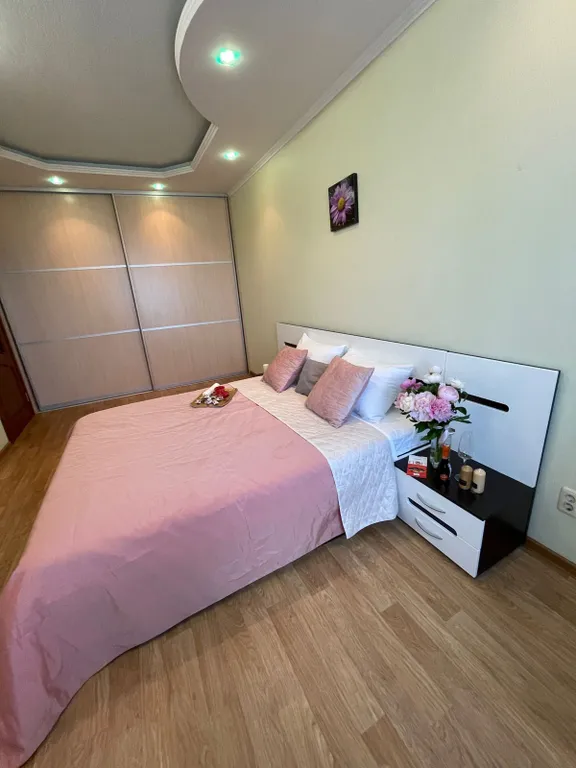 Уютная двухкомнатная квартира в Челябинске