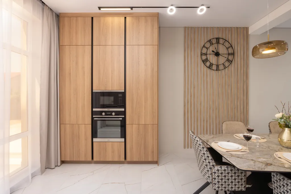 Уникальная вилла Васту с теплым бассейном и 6 спальнями