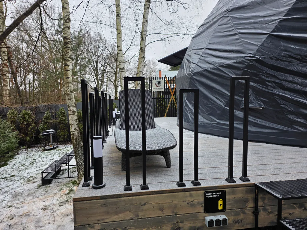 Новая сфера для глэмпинга Бёрд&Self vibe с дизайнерским интерьером