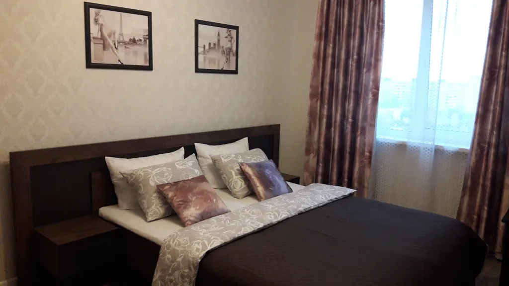 4-комнатная Квартира