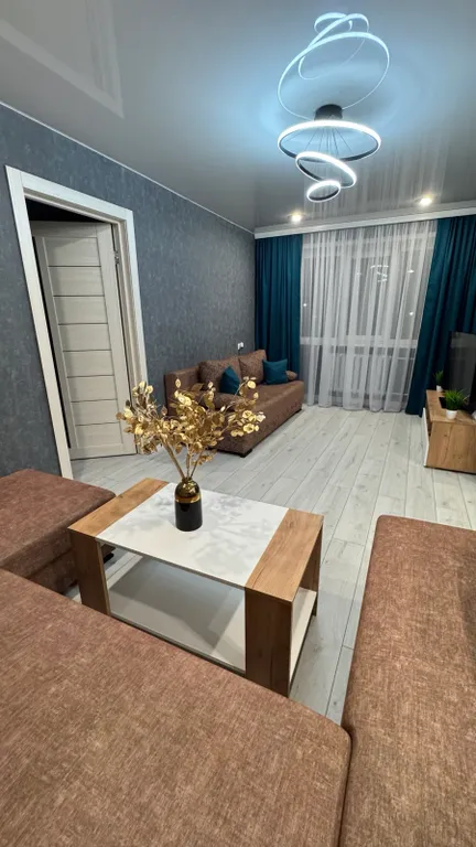 Квартира в центре на берегу озера