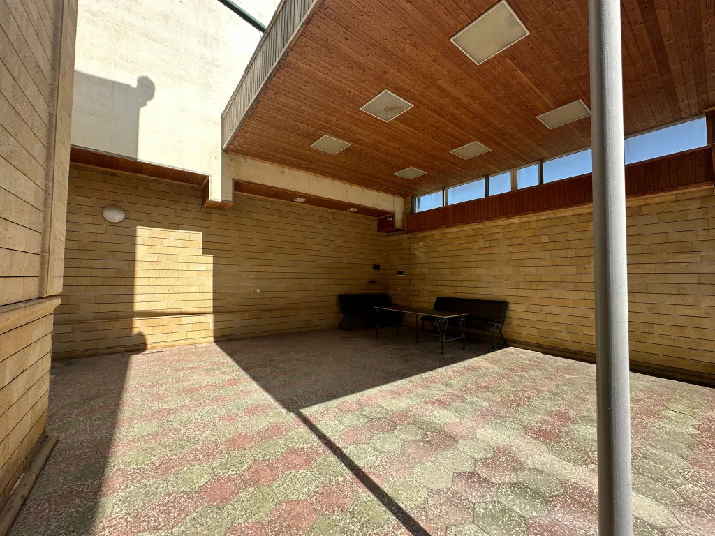 2х этажный дом в самом центре города