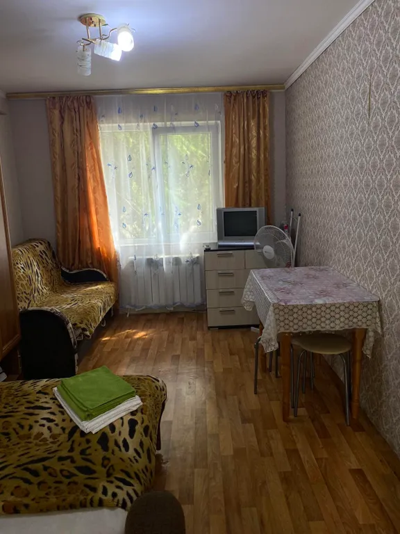 Квартира-студия возле сан.Славутич, Голубая Волна, Голден — аренда посуточно в Алушта