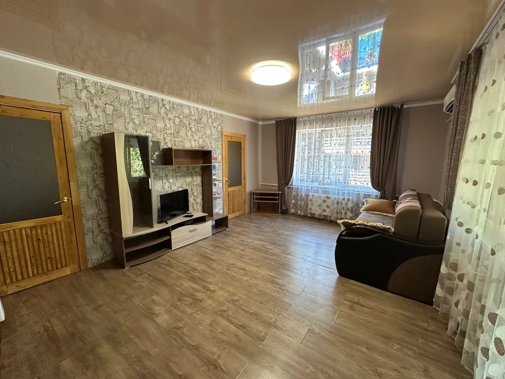 Квартира 3-комнатная Квартира — Пляхо