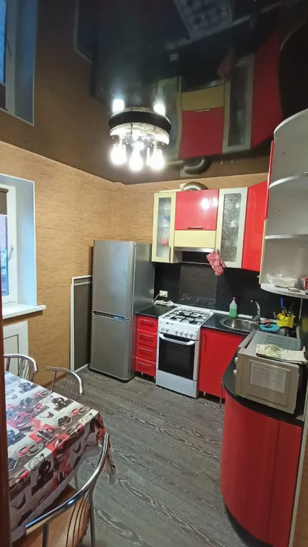 Уютная квартира в центре города — аренда посуточно в Губаха