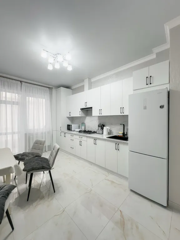 Lunacharsky apartments 4