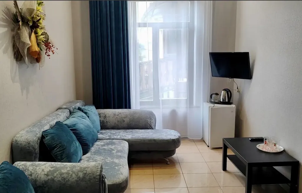 Квартира Квартира Двухкомнатный номер — Геленджик