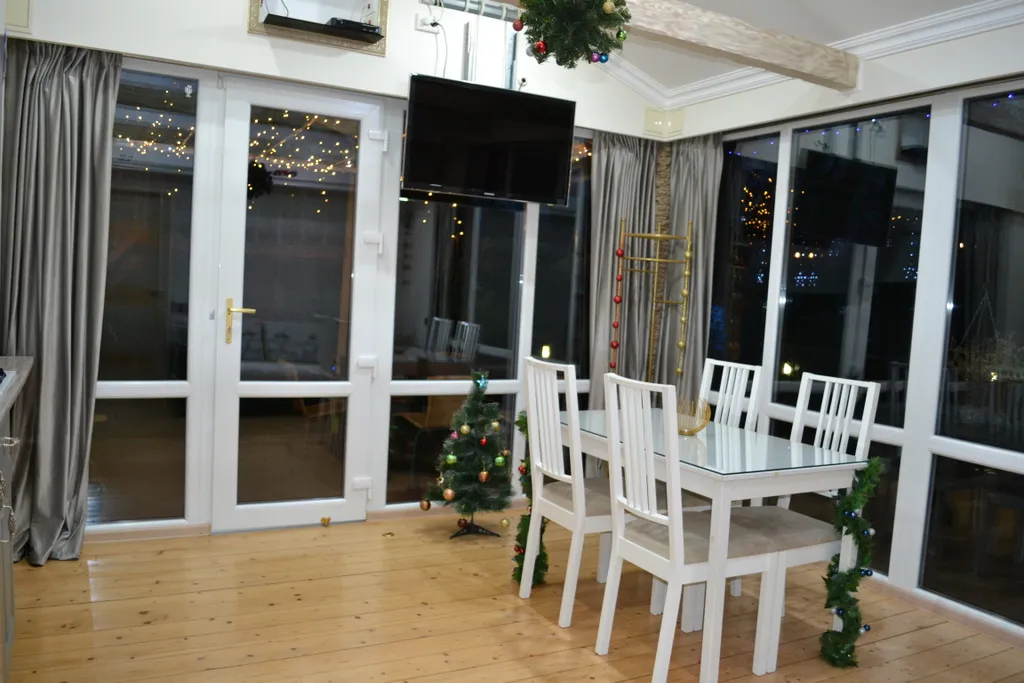 Коттедж Коттедж Бунгало под ключ Райский уголок — Геленджик