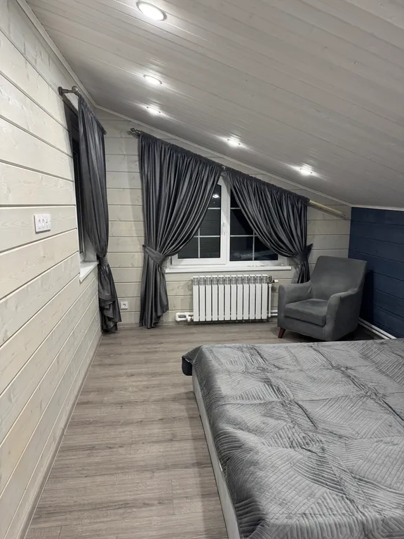 Новый коттедж с сауной и бассейном