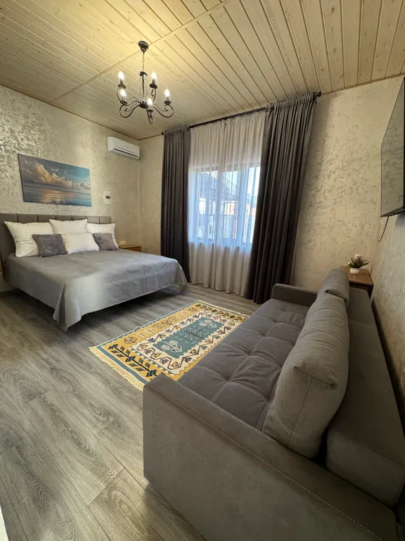 Апартаменты V с бассейном