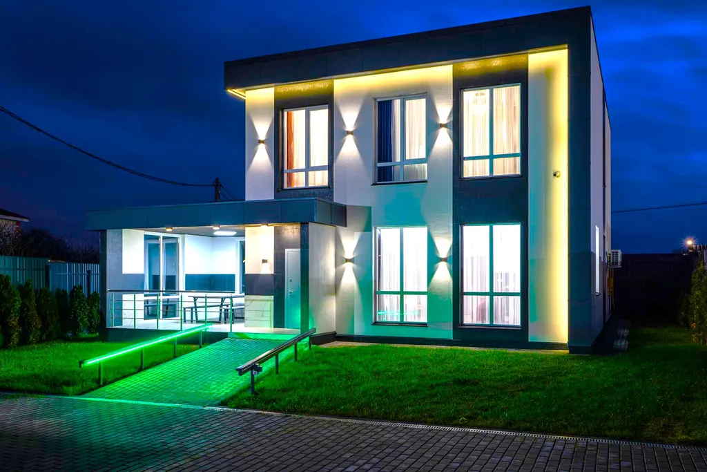 Частный дом с Бассейном