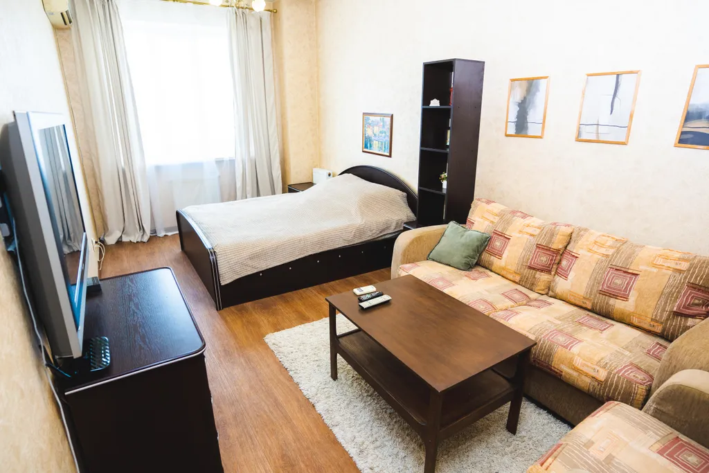 Atlant Apartments 83л