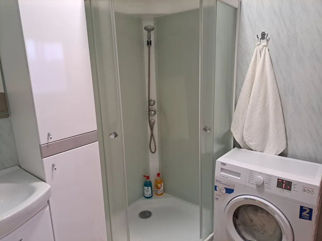 Коттедж 8-комнатный Дом — Губка