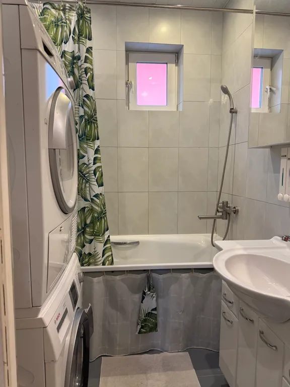 3-комнатная квартира в ЖК Акварели с панорамным видом.