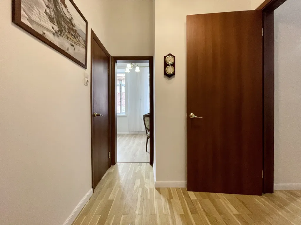 Квартира Однокомнатная квартира у метро Чкаловская, исторический центр СПб — Санкт-Петербург