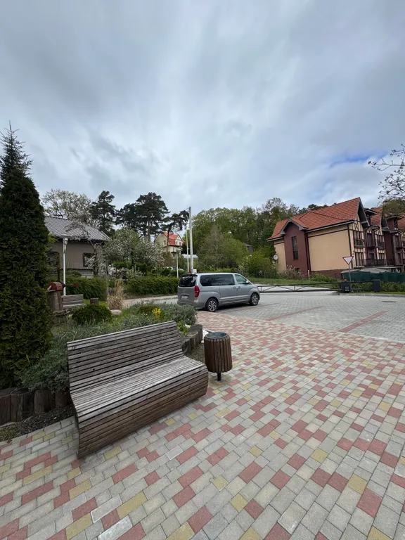 Дизайнерская квартира около Тихого озера