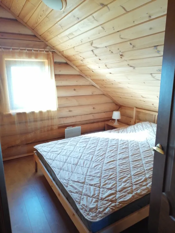 Дом с видом на озеро