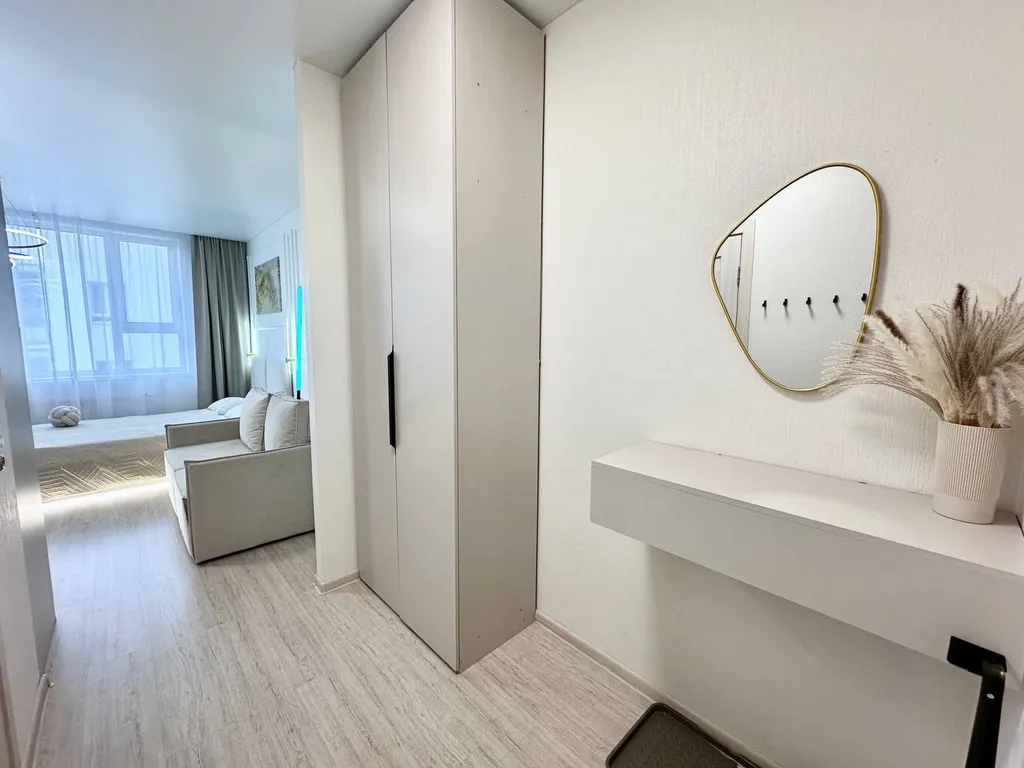 Бежевая дизайнерская студия