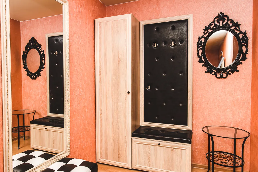 Элитная двухкомнатная квартира в центре у площади Ленина