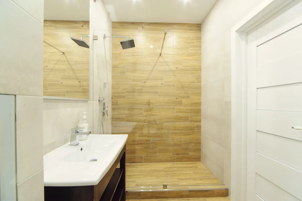 Современный светлый апартамент рядом с центром столицы