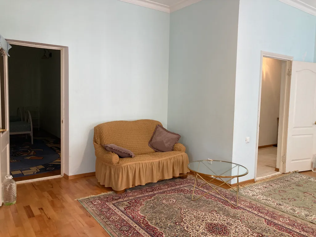 Квартира с просторным балконом в центре Геленджика