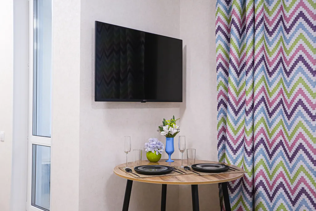 SunSet студия Цветной лев