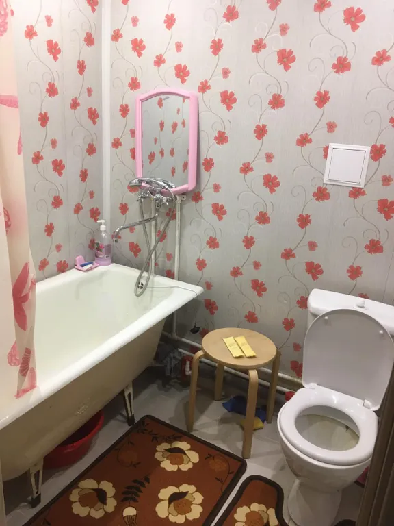 Квартира со свежим ремонтом около субра