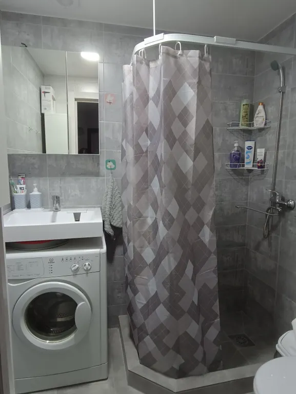 Уютная квартира в частном секторе, 100 метров от Федеральной трассы.