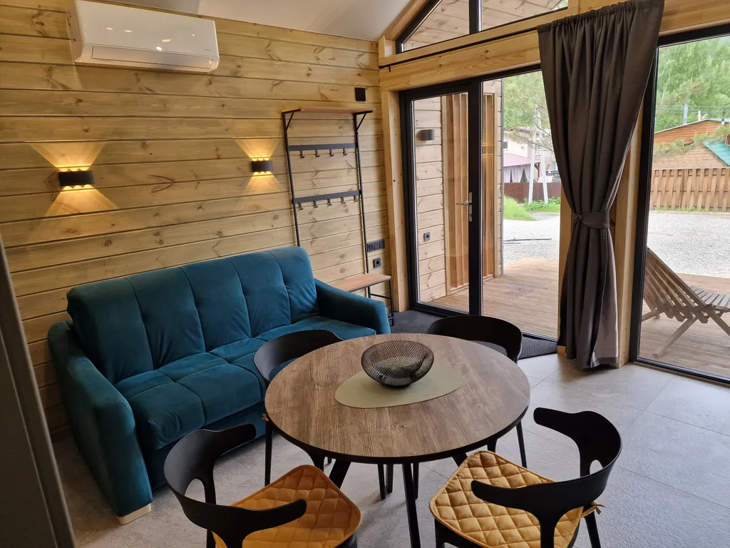 Коттедж Гостевой дом с видом на горы — аренда посуточно в Горно-Алтайск