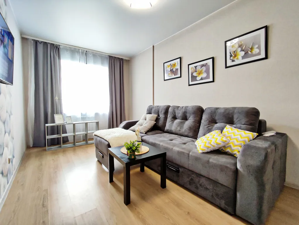 Квартира Welcome! Квартиры в Омске для командировок и путешествий. — аренда посуточно в Омск