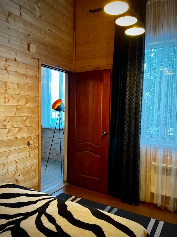 Дом с камином76