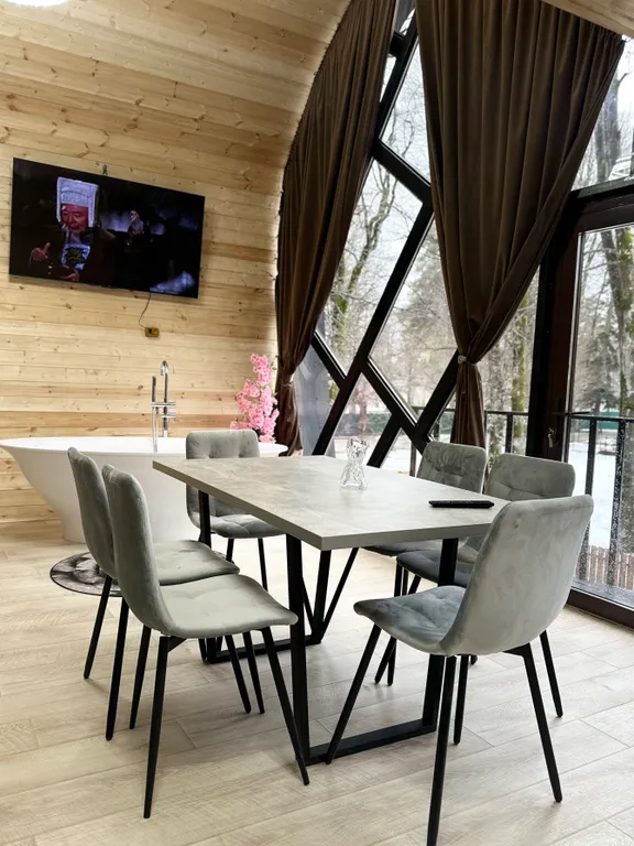 Коттедж - Сердце с видом на горы и лес