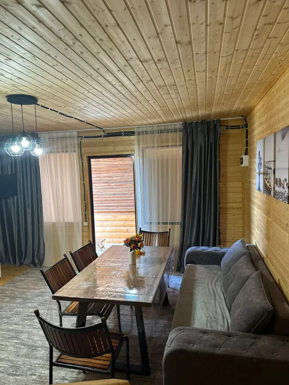 Деревянный домик