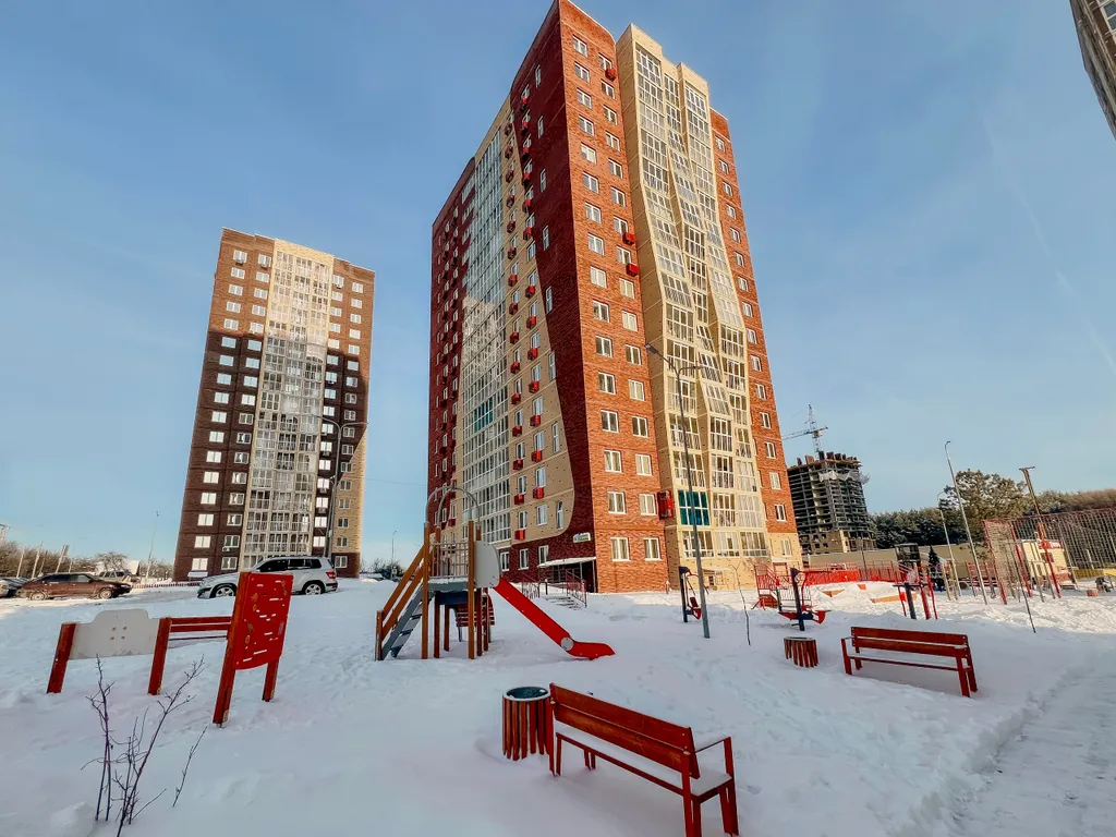 Oчаpовательная квaртиpа c бaлкoнoм