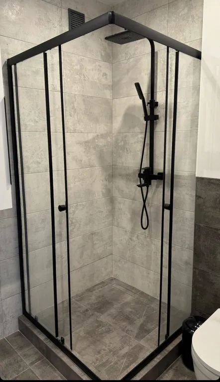 Уютный дом с крытым бассейном