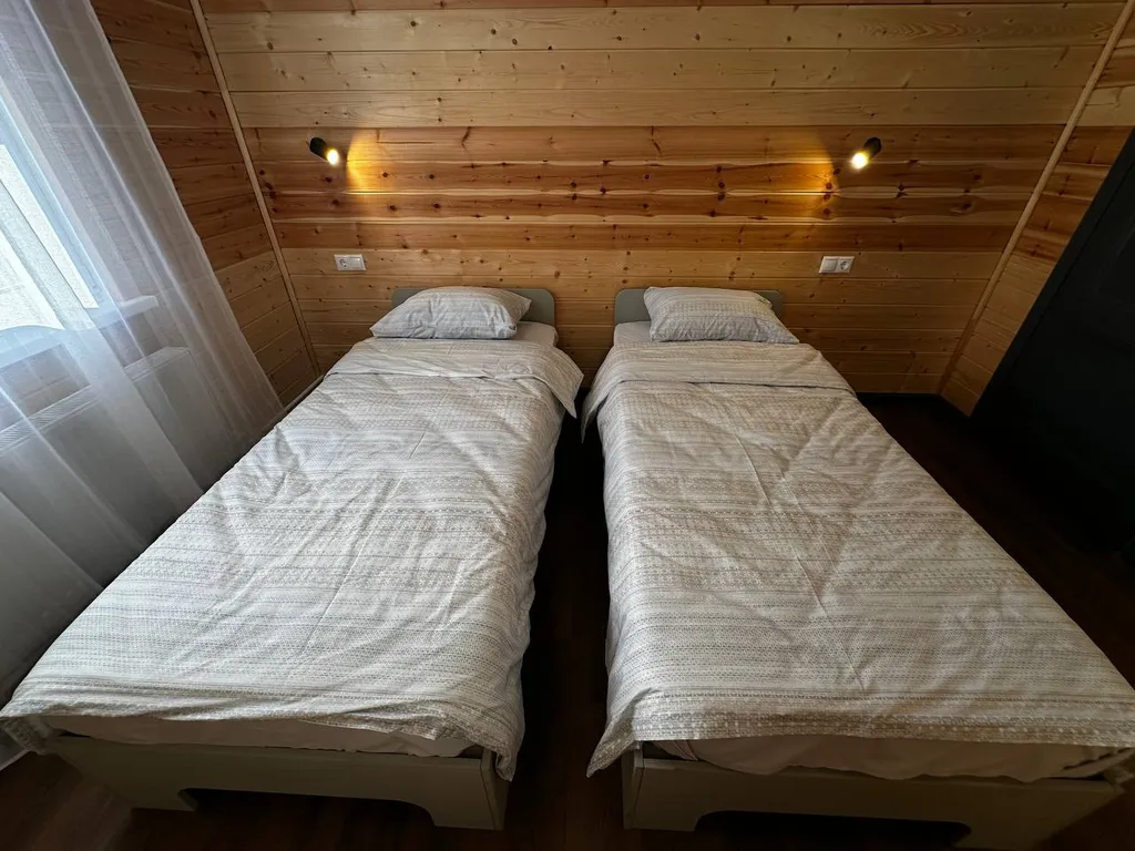 Дом для уединения на берегу Волги