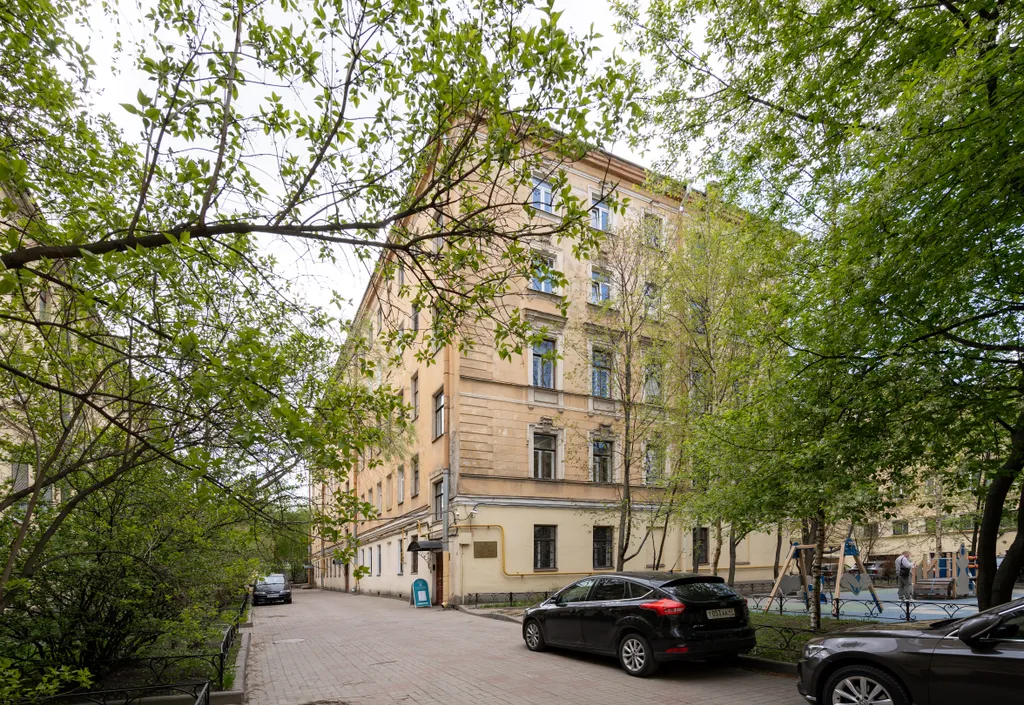 Квартира Атмосферная квартира в доме с музеем — Санкт-Петербург